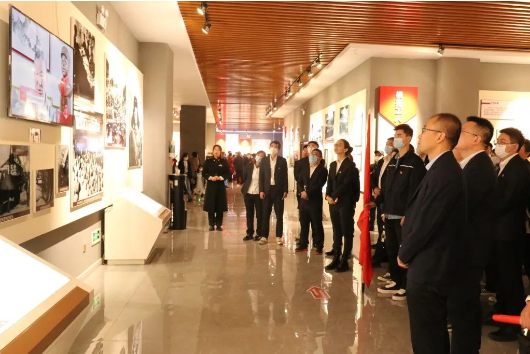 心有榜樣 行有力量｜公司團委開展 “追尋榜樣足跡 傳承雷鋒精神”主題參觀活動